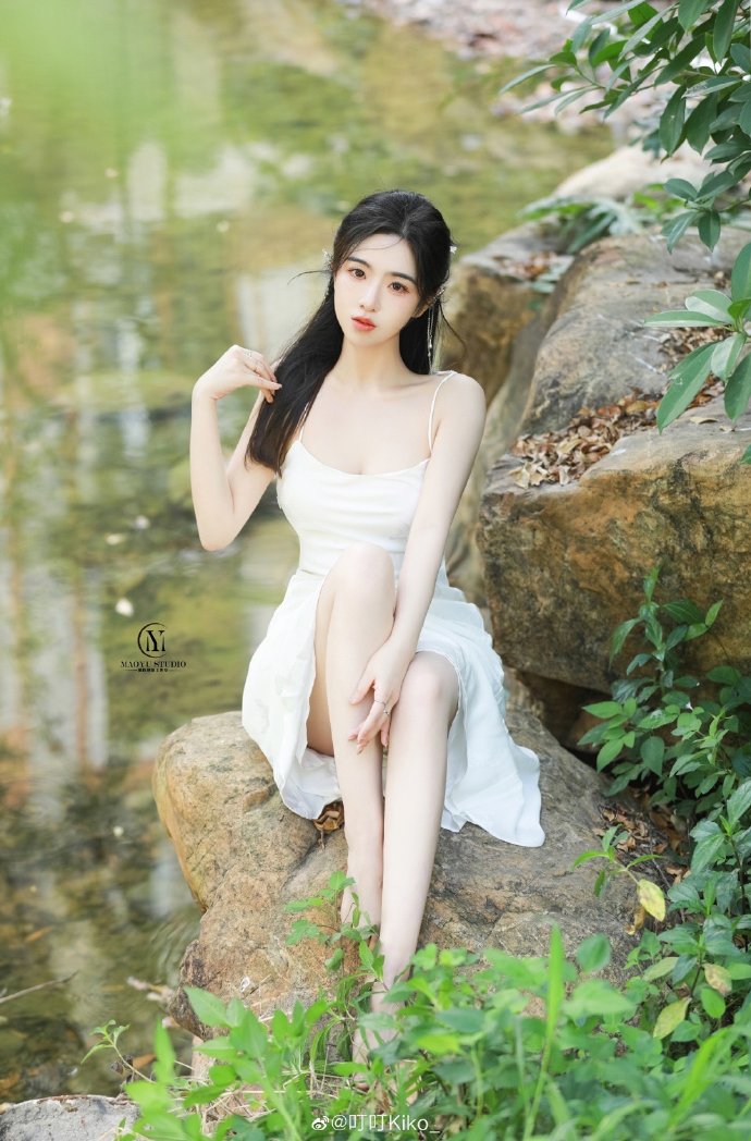花蝴蝶无人区免费观看